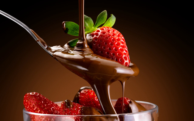 Chocolate strawberries rococo decadent food free wallpaper - medium preview image