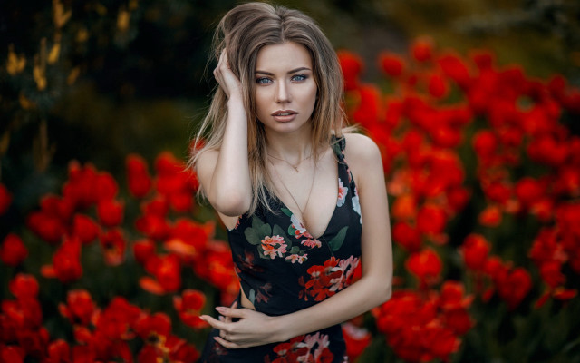 Woman floral dress field red free wallpaper - medium preview image