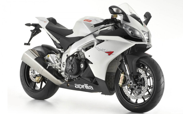 White motorcycle front tire raytracing free wallpaper - medium preview image