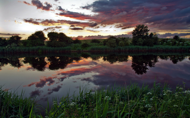 Lake sunset reflection trees clouds #2 free wallpaper - medium preview image