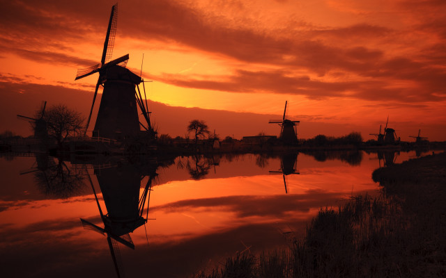 Windmill sunset reflection impressionism matte free wallpaper - medium preview image