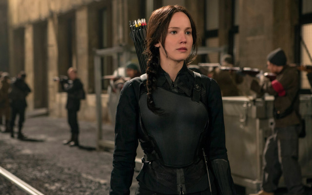 Woman bow archer street neoclassic free wallpaper - medium preview image
