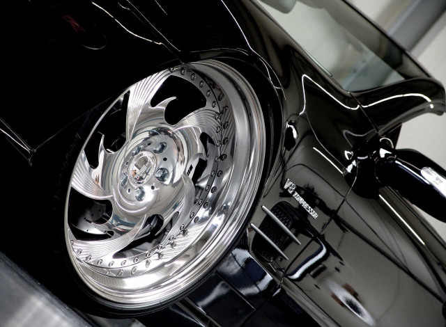 Black car chrome wheels garage free wallpaper - medium preview image