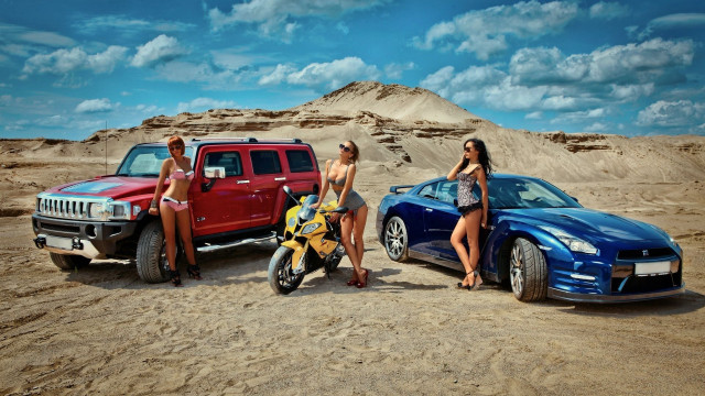 Three women luxury vehicles beach free wallpaper - medium preview image