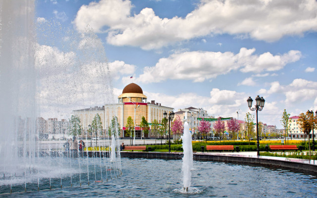 Fountain building clouds archip kuindzhi free wallpaper - medium preview image