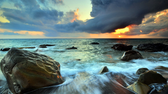 Sunset ocean rocks waves dusk free wallpaper - medium preview image