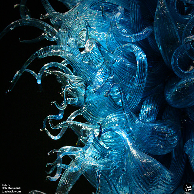 Blue glass sculpture water droplets free wallpaper - medium preview image
