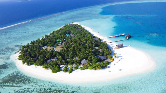 Island dock house ocean boat free wallpaper - medium preview image