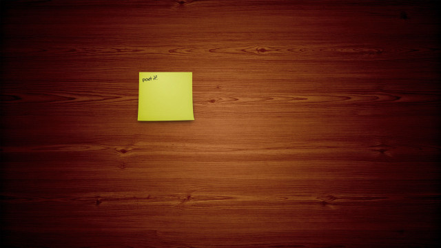Sticky note wooden surface postminimalism free wallpaper - medium preview image