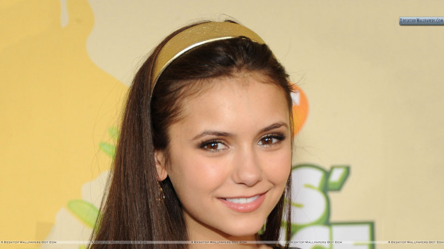 Girl headband smiling camera yellow free wallpaper - medium preview image