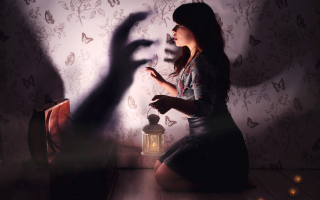 Woman shadow hand lamp portrait free wallpaper - medium preview image