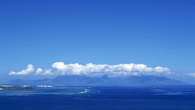 Plane water mountains clouds sky free wallpaper - medium preview image
