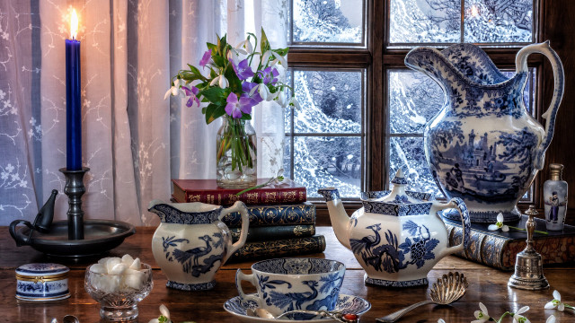 Table vase teapot candle book free wallpaper - medium preview image