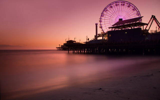 Ferris wheel pier ocean sunset #4 free wallpaper - medium preview image