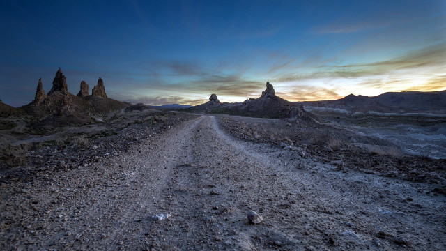 Dirt road rocks clouds mountains free wallpaper - medium preview image