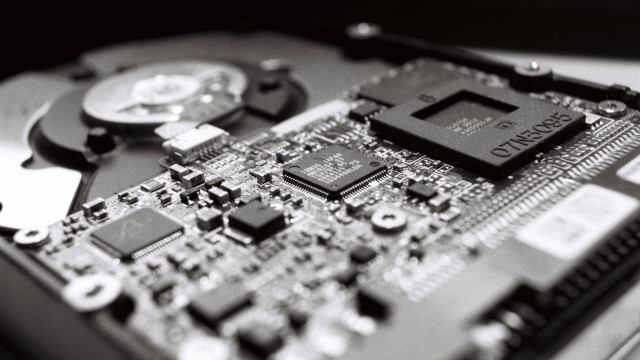 Motherboard harddrive 3d monochrome technology free wallpaper - medium preview image