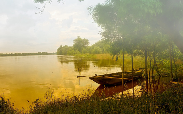 Lake shore boat forest sunset free wallpaper - medium preview image