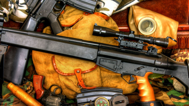 Guns hat yellow blanket puzzle free wallpaper - medium preview image