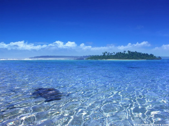 Small island clear water blue free wallpaper - medium preview image