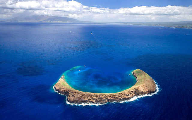Small island ocean blue sky #2 free wallpaper - medium preview image