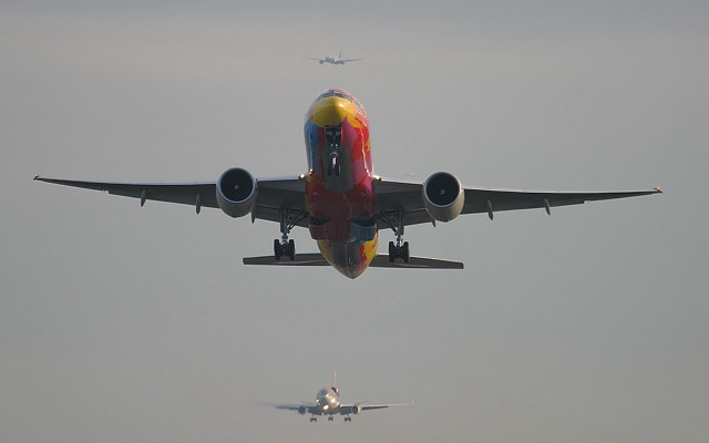 Large jetliner cloudy sky airport free wallpaper - medium preview image