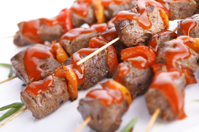 Meat vegetable skewer ketchup white free wallpaper - medium preview image