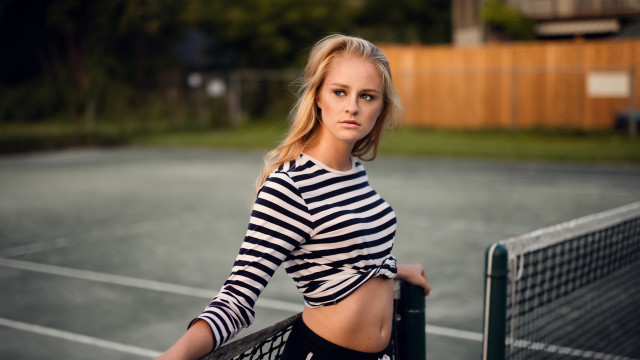 Woman tennis court blonde portrait free wallpaper - medium preview image
