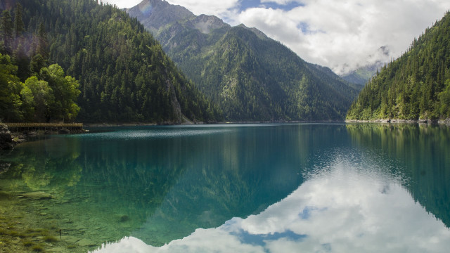 Lake mountains trees clouds sky #5 free wallpaper - medium preview image