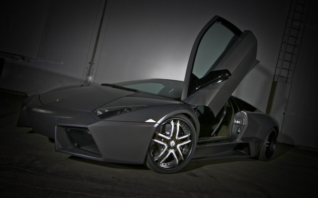 Grey sports car open door free wallpaper - medium preview image