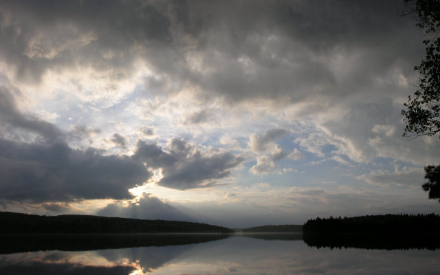 Lake clouds tree sunbeam matte free wallpaper - medium preview image