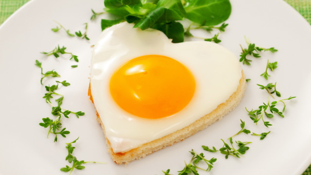Heart egg bread garnish plant free wallpaper - medium preview image