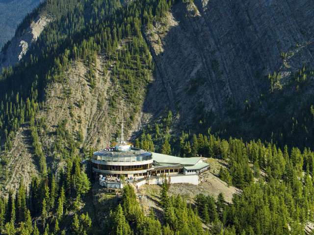 Vancouver school mountain forest building free wallpaper - medium preview image