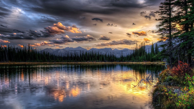 Lake mountains trees clouds sun free wallpaper - medium preview image