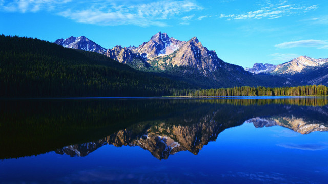 Mountain range reflection lake blue #7 free wallpaper - medium preview image