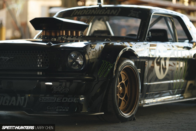 Car number parked garage other free wallpaper - medium preview image