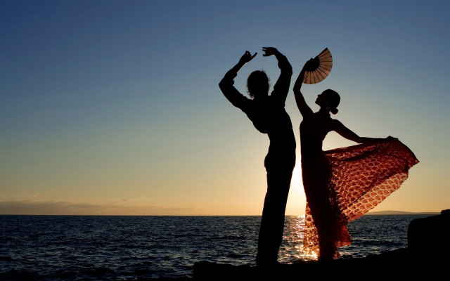 Sunset people rock ocean imbued free wallpaper - medium preview image