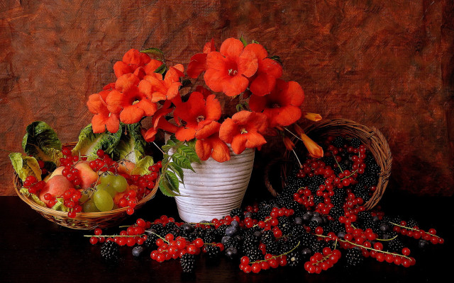 Flowers berries basket table stilllife free wallpaper - medium preview image