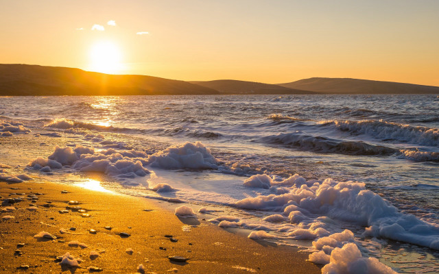 Beach waves sunset mountains shore free wallpaper - medium preview image
