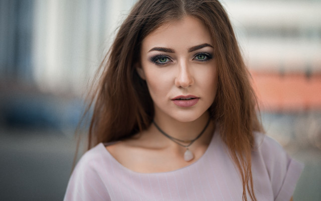 Woman longhair serious greeneyes necklace free wallpaper - medium preview image