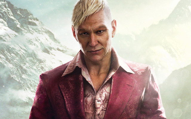 Red suit mountain beach blonde free wallpaper - medium preview image