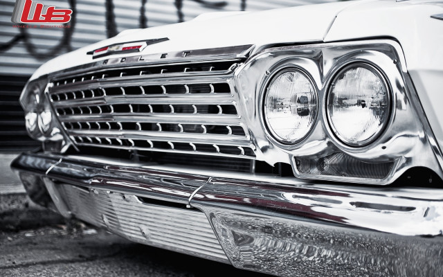 Car headlights graffiti wall photorealism free wallpaper - medium preview image