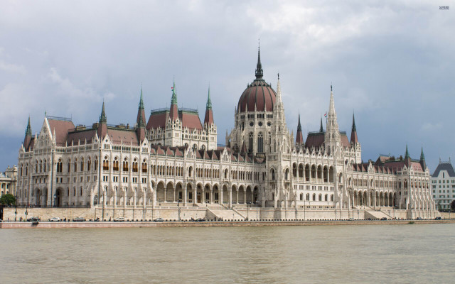 Neo gothic clocktower waterfront artsandcrafts free wallpaper - medium preview image