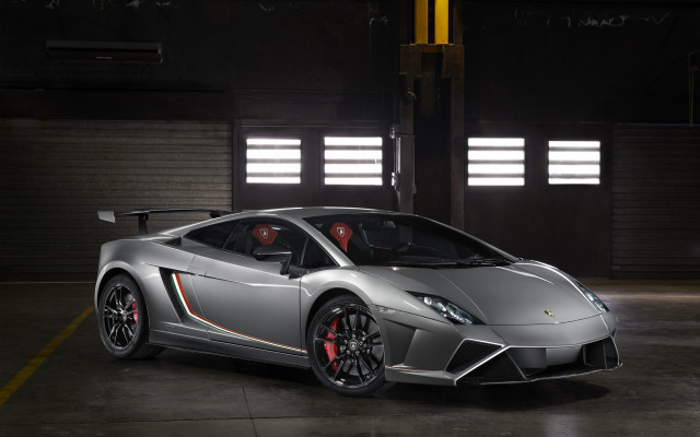 Silver sports car garage yellow free wallpaper - medium preview image