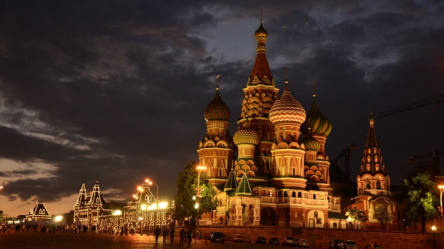 Large building clock tower night #4 free wallpaper - medium preview image