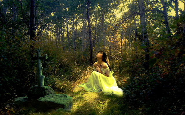 Woman dress woods cross statue free wallpaper - medium preview image