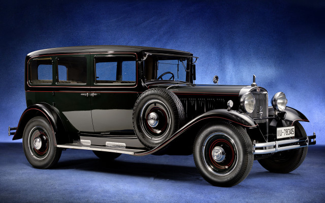 Old model car blue black free wallpaper - medium preview image