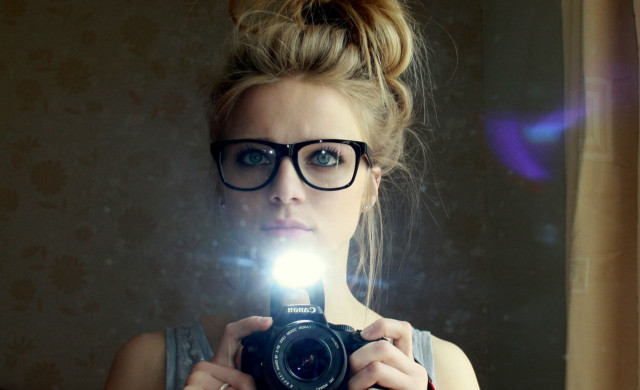 Woman glasses camera mirror light free wallpaper - medium preview image