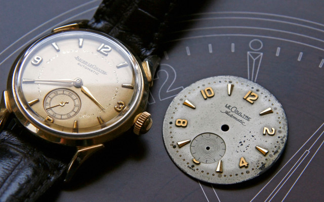 Vintage bronze clock assemblage gear free wallpaper - medium preview image