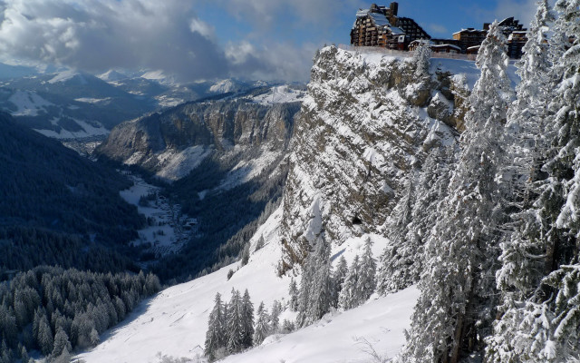 Mountain house snow trees zenith free wallpaper - medium preview image