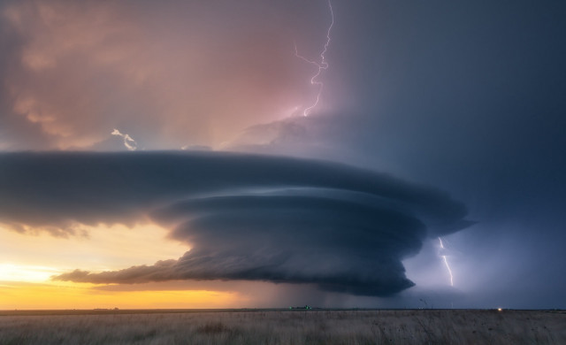 Cloud lightning field horizon lighthouse free wallpaper - medium preview image
